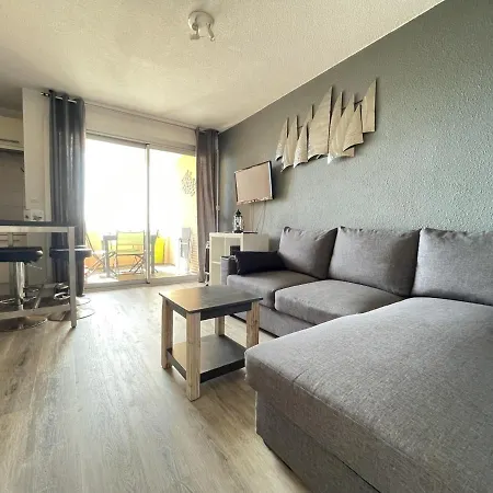 Confortable 2 Pieces A Sete Pres De La Mer Avec Terrasse Et Parking Prive - Fr-1-338-111 Apartment *